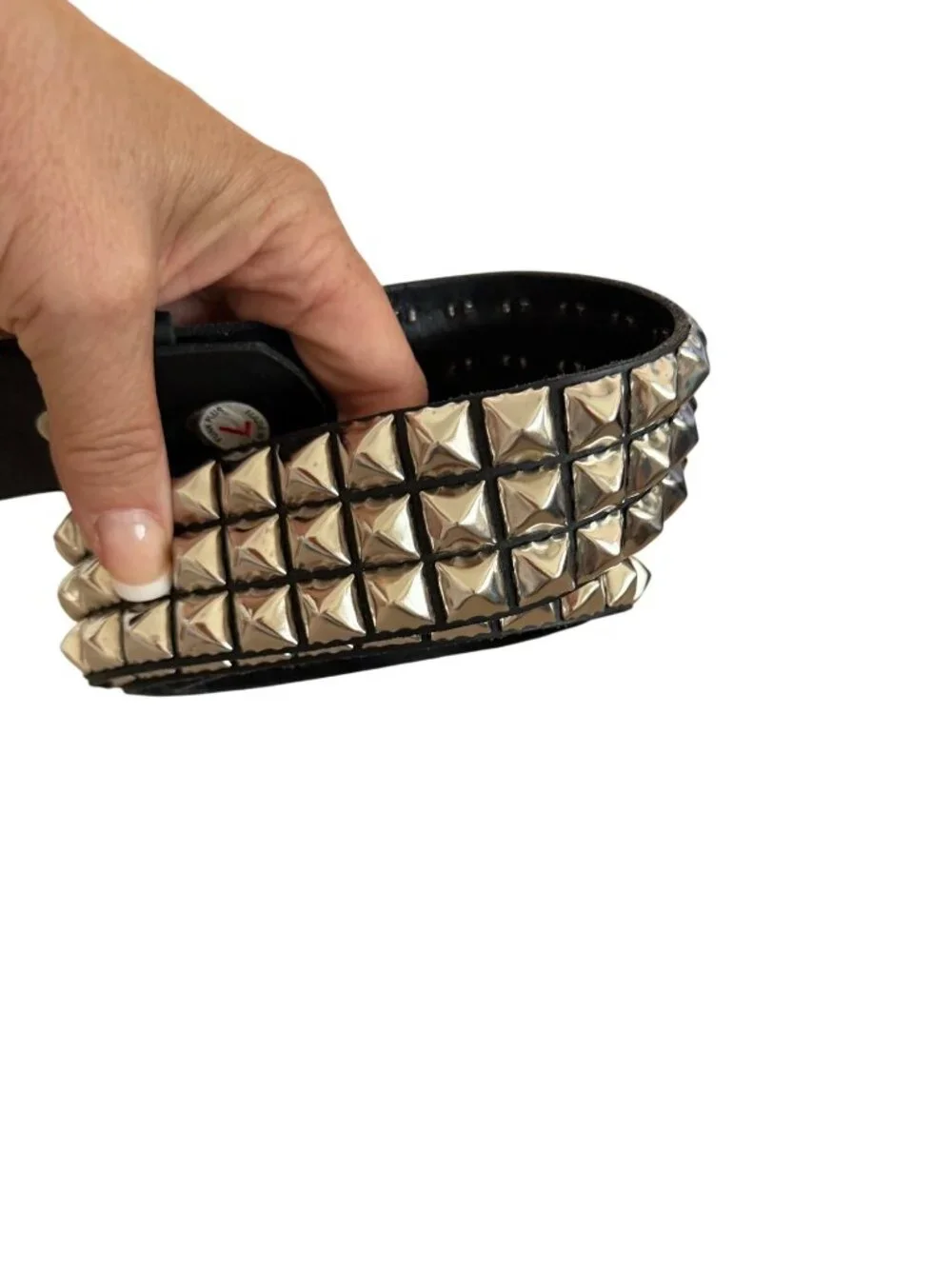 Funk Plus Unisex Pyramid Metal Studded Belt Size Large Black Leather Bold Punk